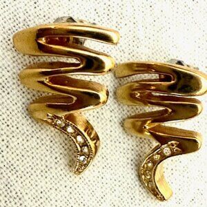 Gold Fashion Earrings for Pierced Ears